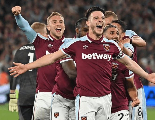 伤兵满营！记者：卡马文加、赫伊森等7人或将无缘皇马战曼城