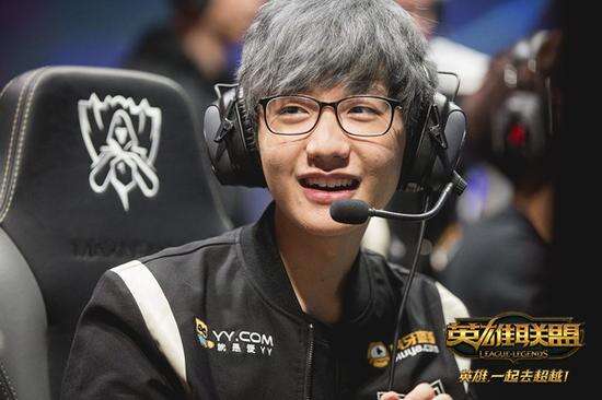 世界舞台上 世界舞台上